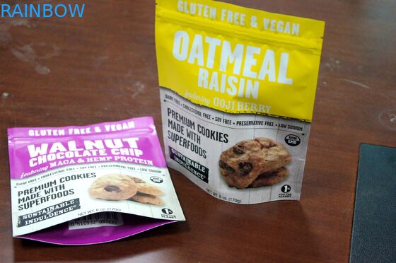 Food Grade Stand Up Zipper Nut , Snack Food Storage Bag / Foil Lined Dry Food Bag