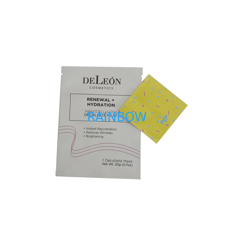 Customized Colorful Face Mask Packaging , Small Mylar Bag Pouch With Tear Notch