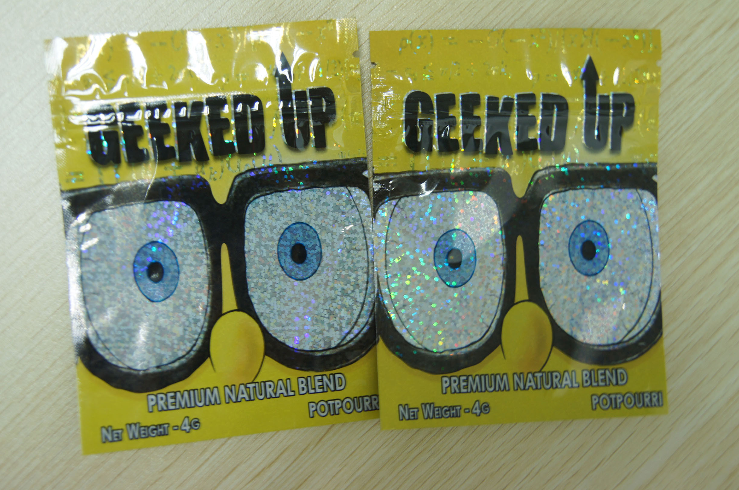 k Herbal Incense Packaging 4g Laser Film Plastic GEEKED UP Yellow