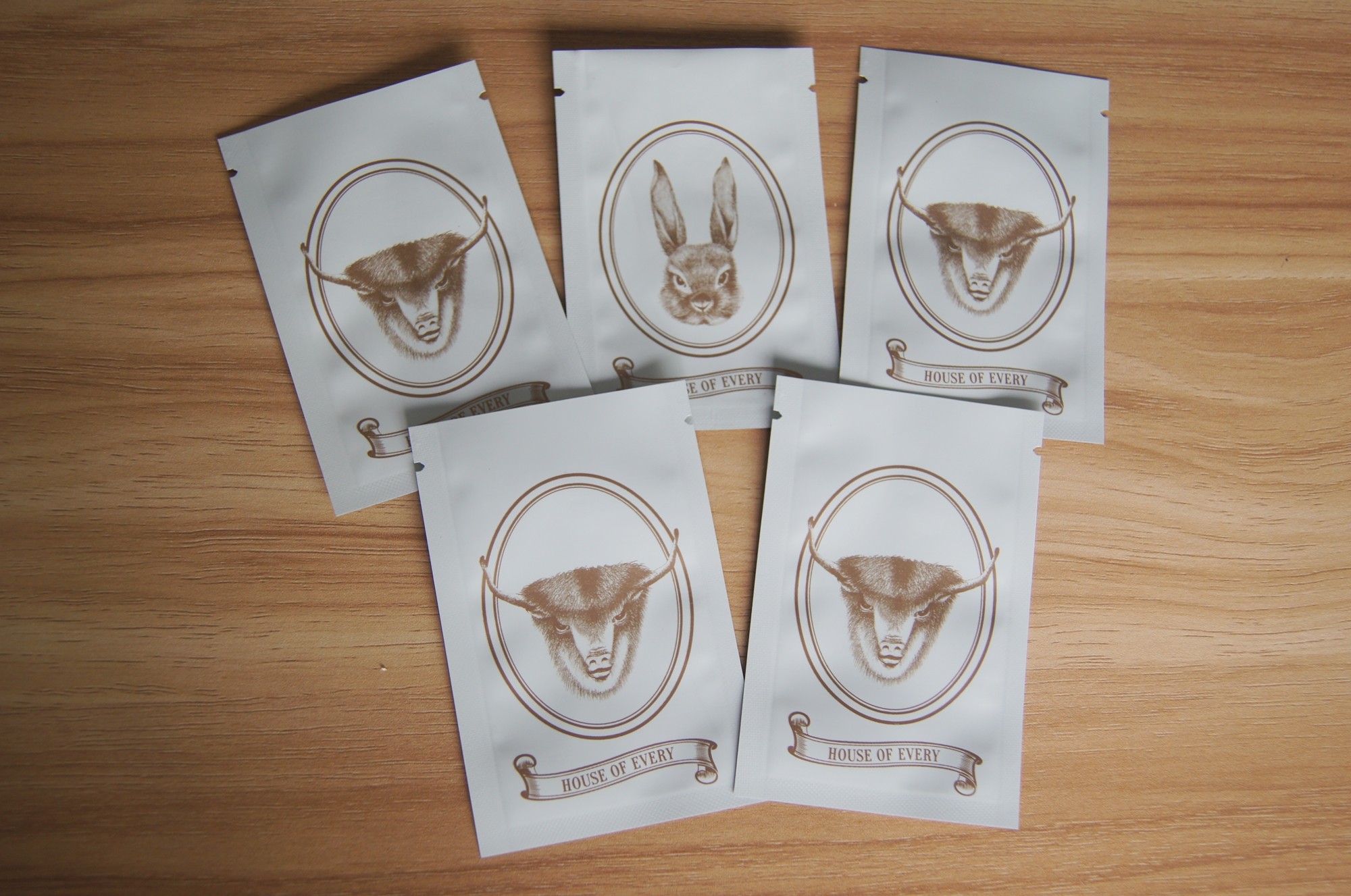 Three Side Seal Seed Packaging Pouches / Matte White Grip Seal Spice Potpourri Bag