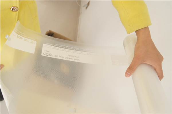 Plastic Nylon PE Material and Embossing Surface Handling commercial grade food saver vacuum sealer packaging bag rolls