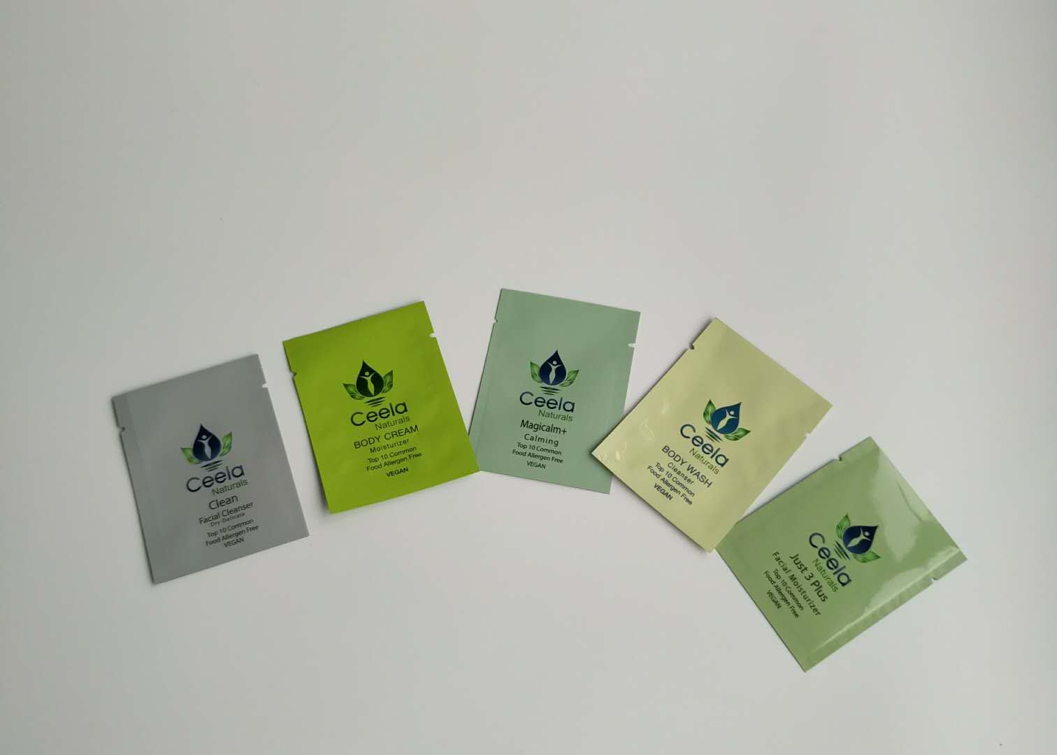 Skin Cream Cosmetic Packaging Bag Digital Printing Pouch Custom 5ml Sachet