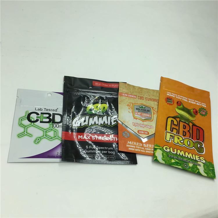 OEM Smell Proof Plastic Pouches Packaging k Aluminum Foil Cbd Gummy Bear Bud Seeds Pouch