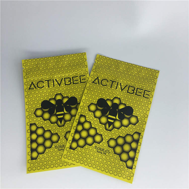 Three Side Seal Stand Up Coffee Pouches Plastic Mylar Zip Lock Tobacco Weed Packaging