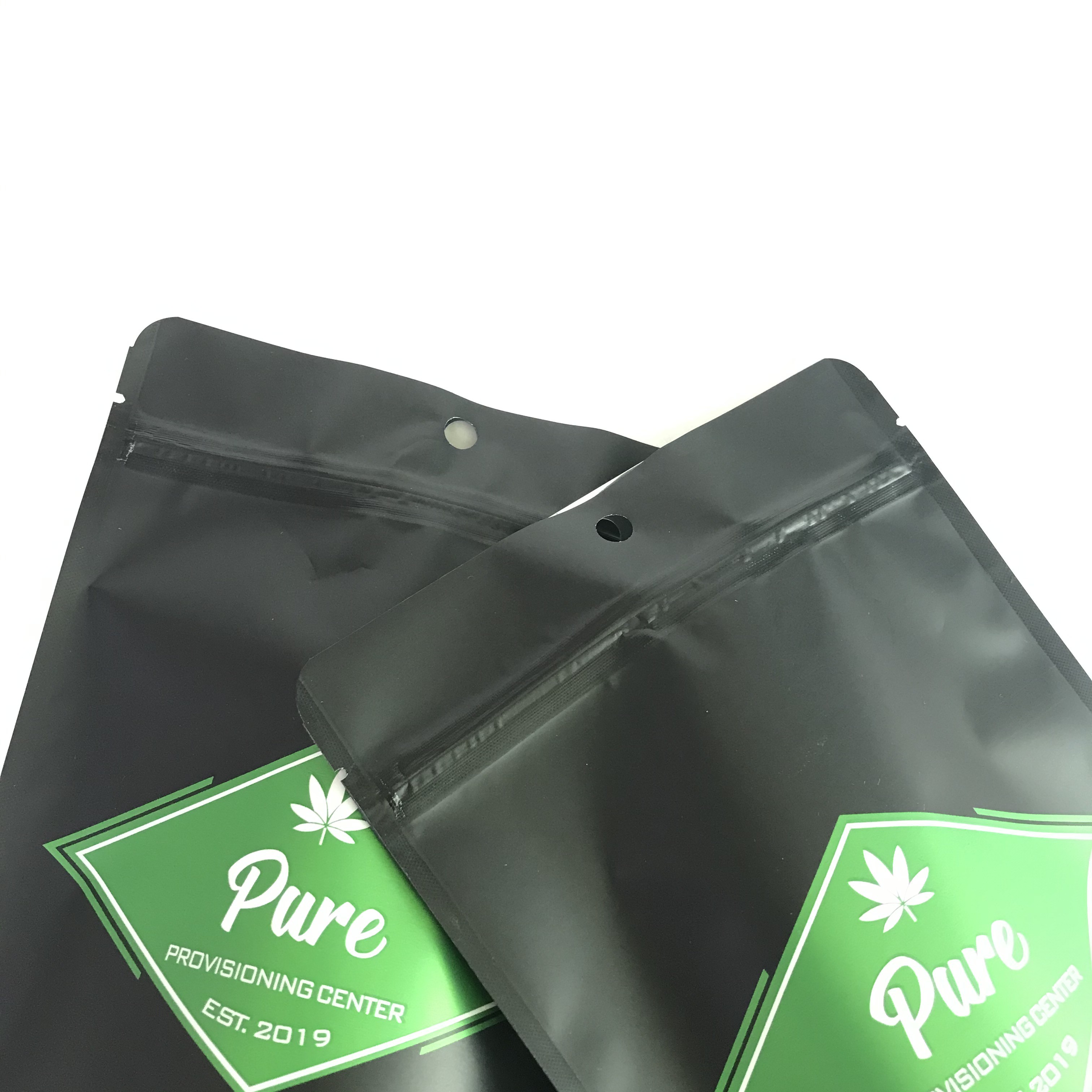 Pantone Color Cannabiss Mylar Bags Plastic Pouches Packaging