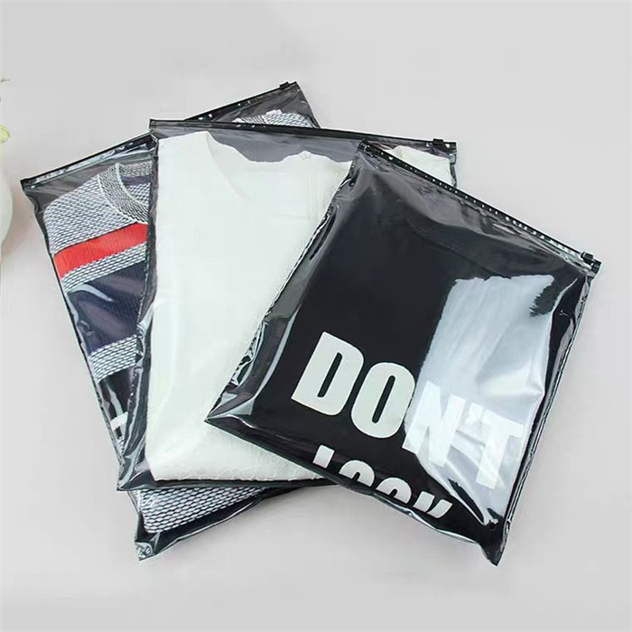 MOPP CMYK Resealable Clear Ziplock Bag Packaging VMPET For Clothing