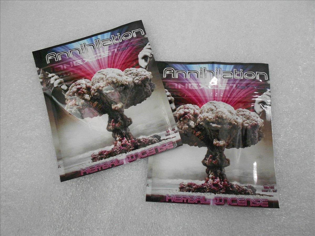 Oil - Resistance PET / VMPET / PE Herbal Incense Packaging