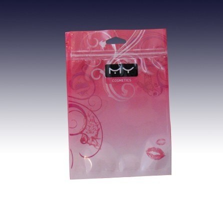 Cosmetic Foil Pouch Packaging Customized Logo With Zipper And Euro Slot